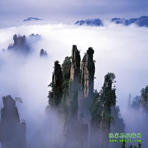 暑期夏令營湘西精華旅游線路：長沙、韶山、張家界、鳳凰純玩8日游